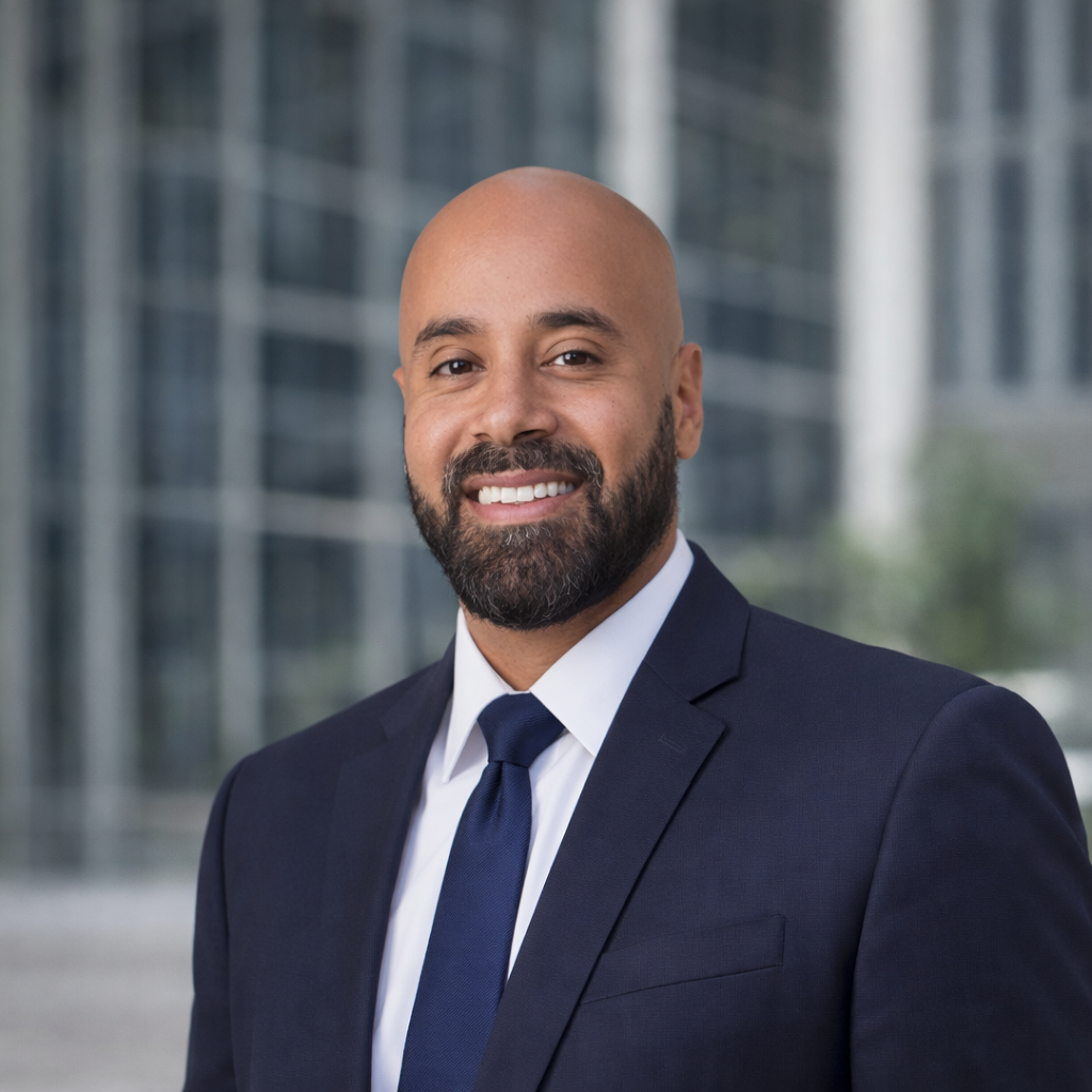 Abraham Nasser headshot